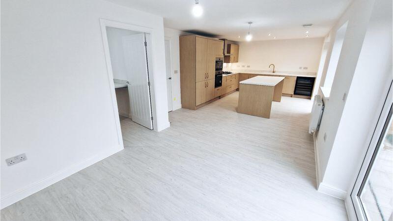 Plot 33 The Everingham, Stable View, Perkins Lane, Calverton, NG14 6SS photo 4