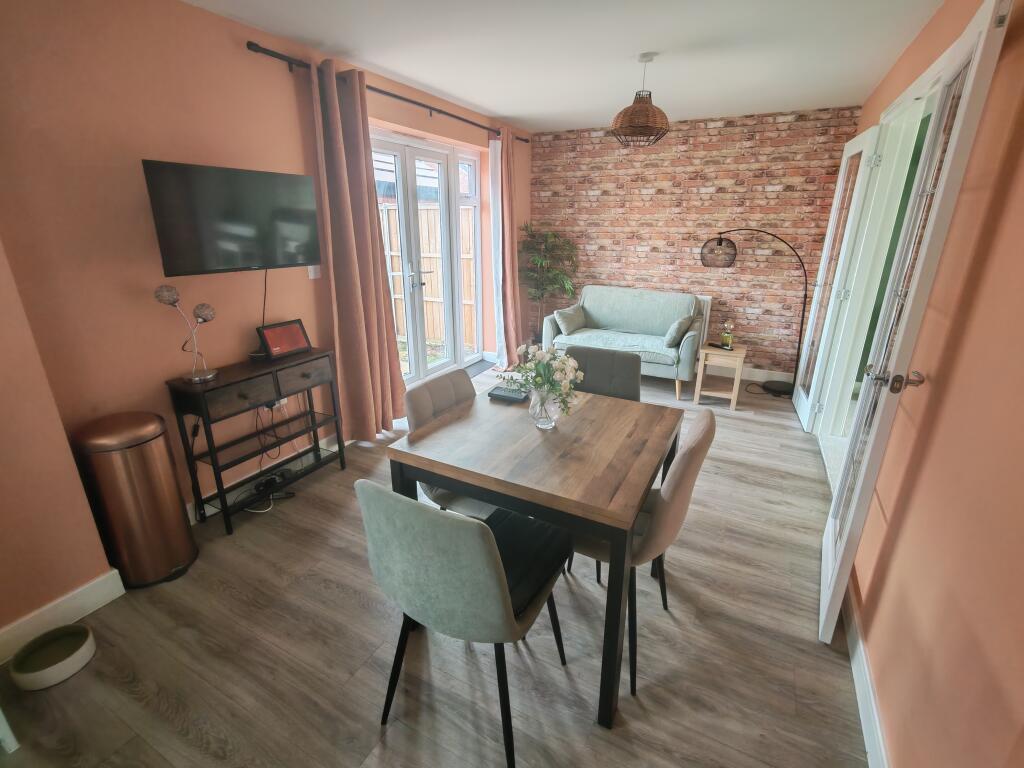 House in Stafford, The Laurels, Burleyfields - View 3