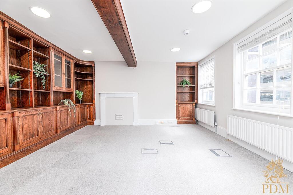 Main image of property: St James St, Nottingham