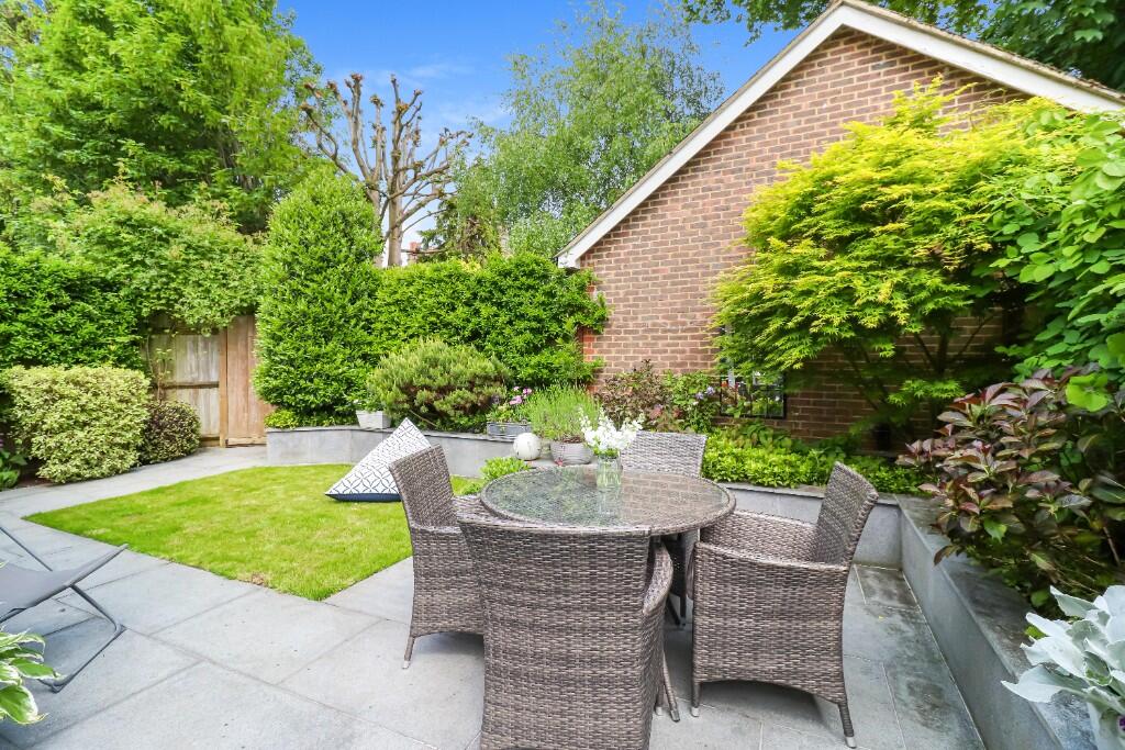 Additional image 14 of Ladysmith Road, St. Albans, Hertfordshire, AL3