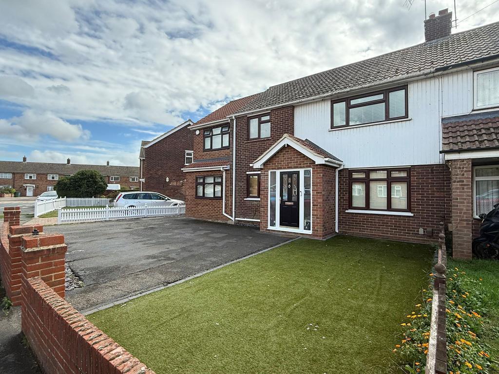 Main image of property: Wokindon Road, Grays, Essex, RM16 4QT