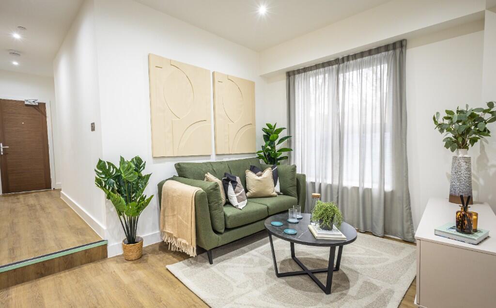 Apartment in Chester - View 2