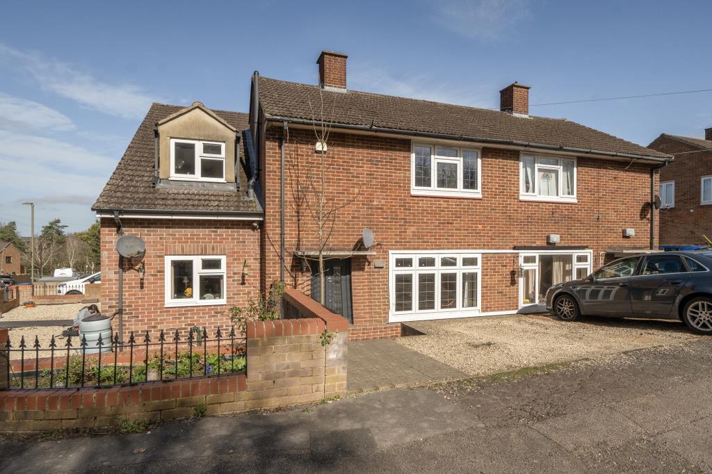 Main image of property: Foxwell Drive, Headington, OX3