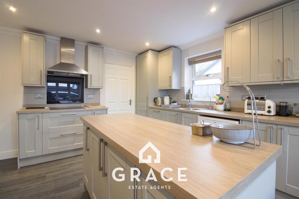 House in East Suffolk, Warren Heath, Purdis Farm - View 3