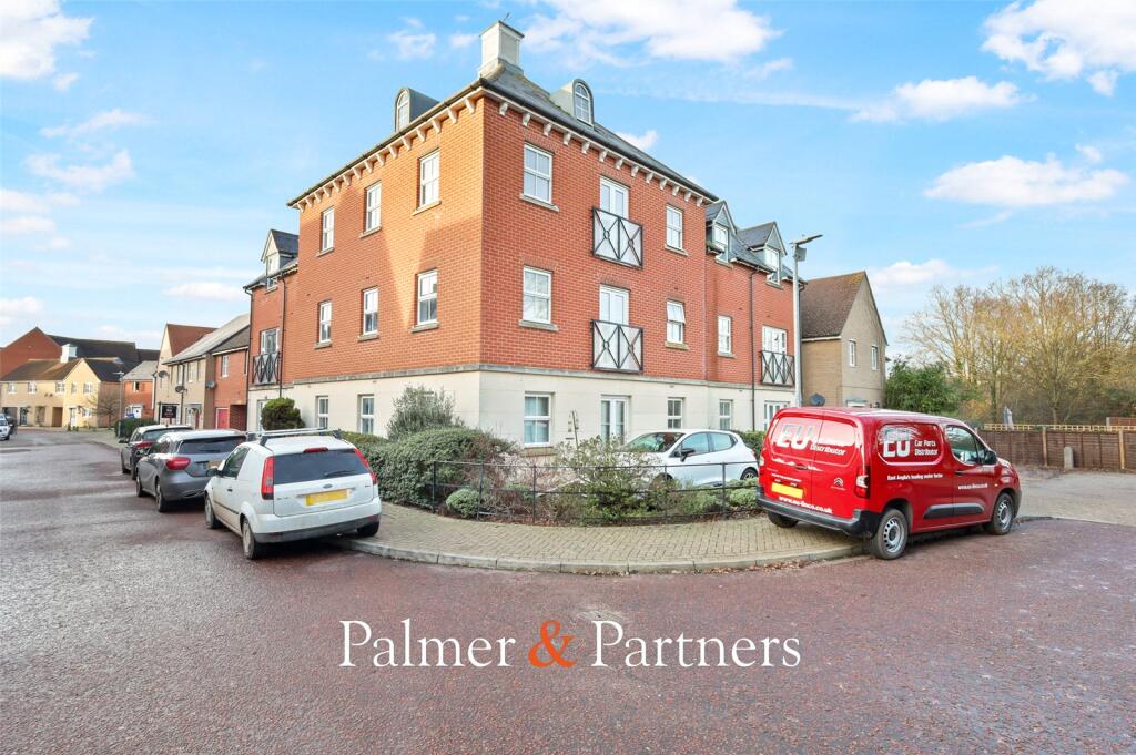 1-bed flat on Rose Allen Avenue, Colchester, Essex, CO2, £140,000