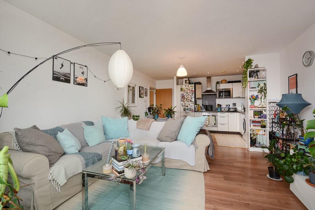 Apartment in London - View 4