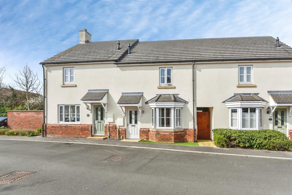 Main image of property: Fieldfare Way, Melksham