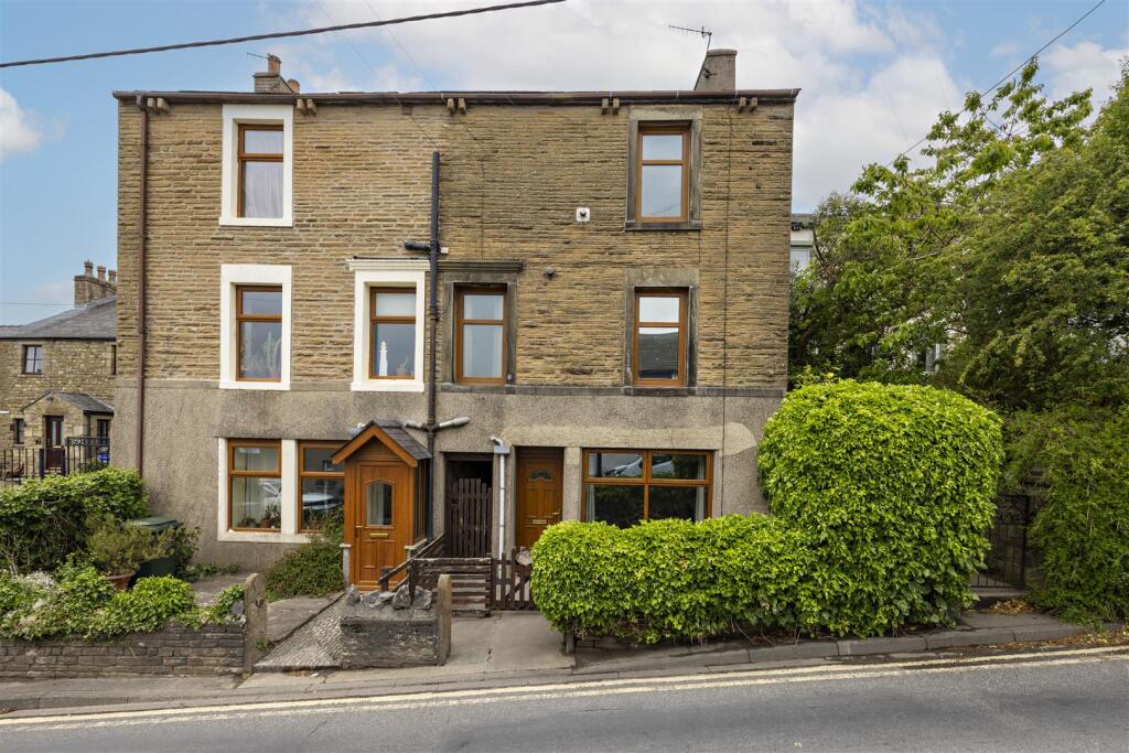 4-bed semi-detached on 3 Mount Pleasant, High Bentham, £235,000