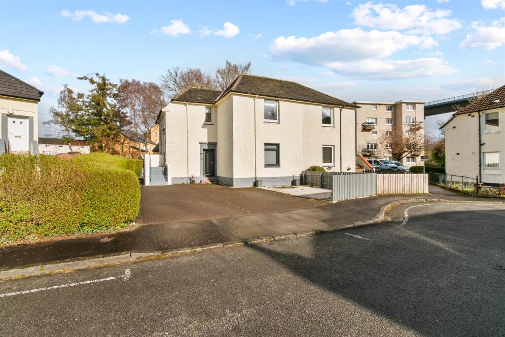 Main image of property: Erskine  View, Old Kilpatrick