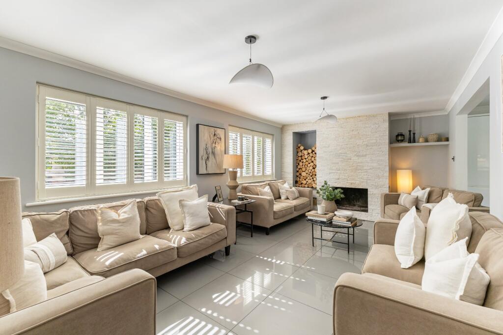 House in Swindon - View 2
