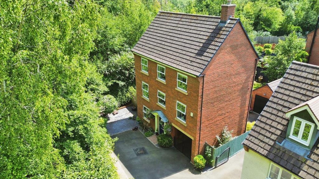 Main image of property: The Dingle, Doseley, TF4
