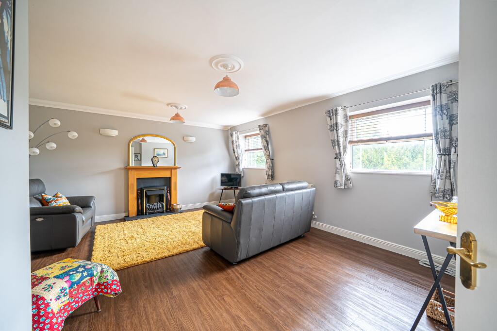 Apartment in Salisbury - View 4