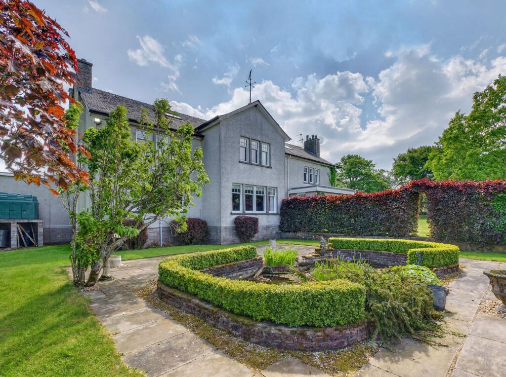 Main image of property: Rowan House, by Symington, KA2 9AP