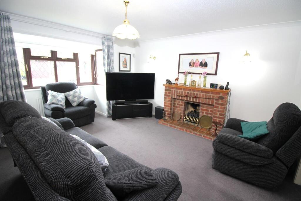 Lavender Close, Thornbury photo 4