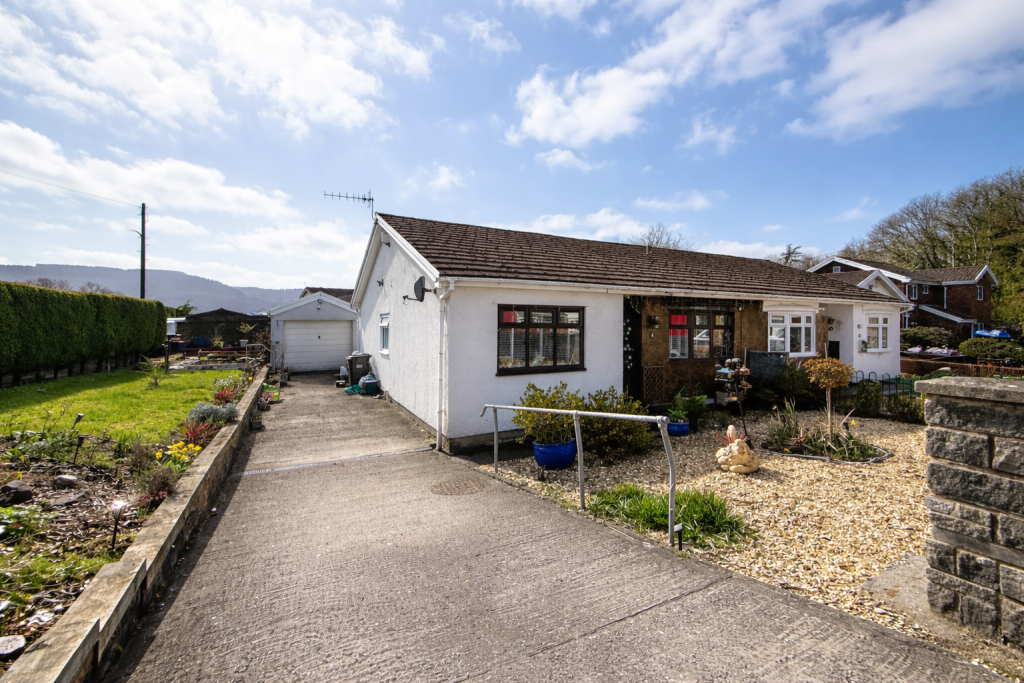 Main image of property: Heath Close, Cwmbach, Aberdare, Rhondda Cynon Taf