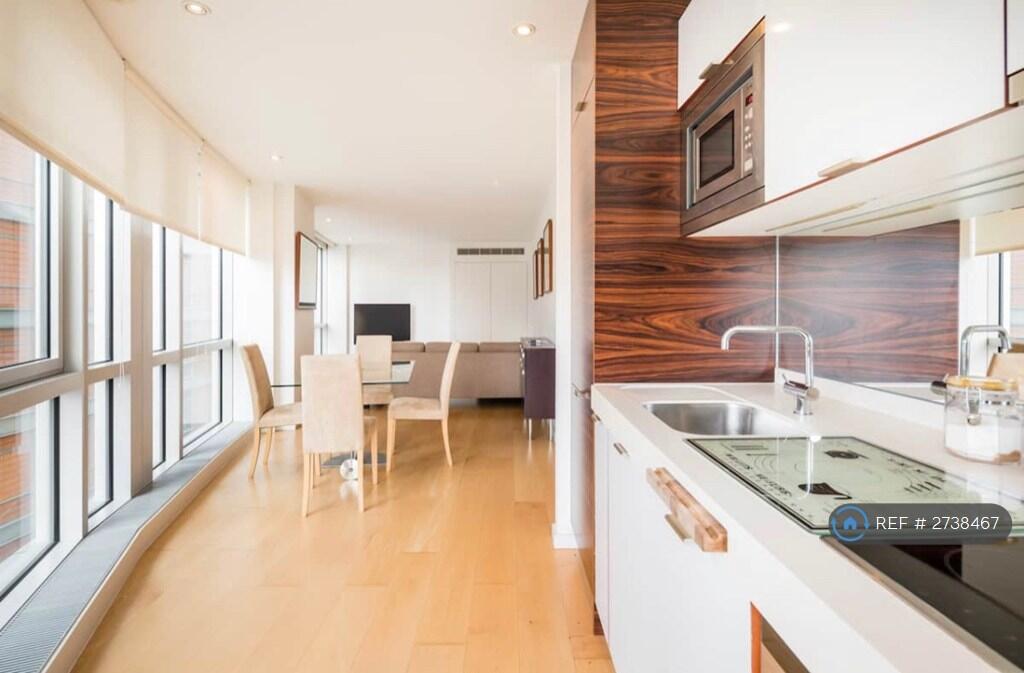 Main image of property: Ontario Tower, London, E14