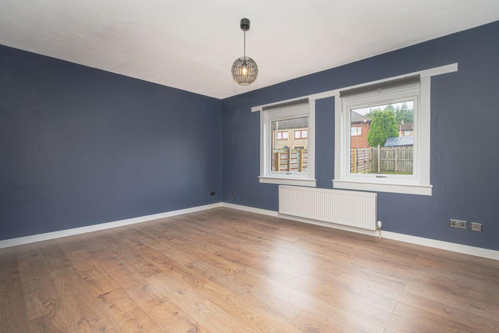 Apartment in Kirkcaldy, Fife - View 2