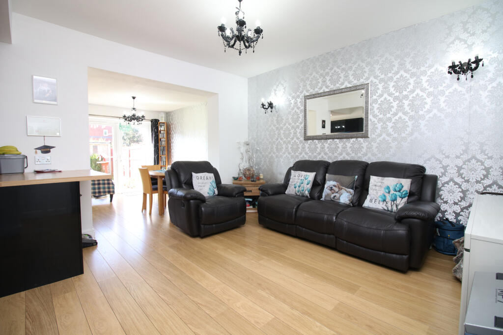 House in Wyre, Broadwater, Fleetwood - More
