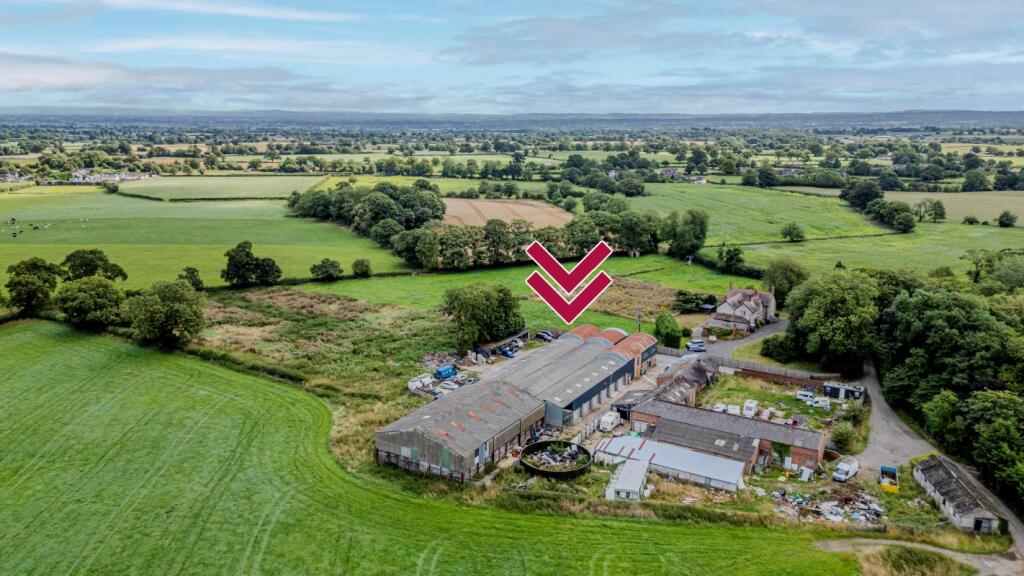 House in Crewe - View 5