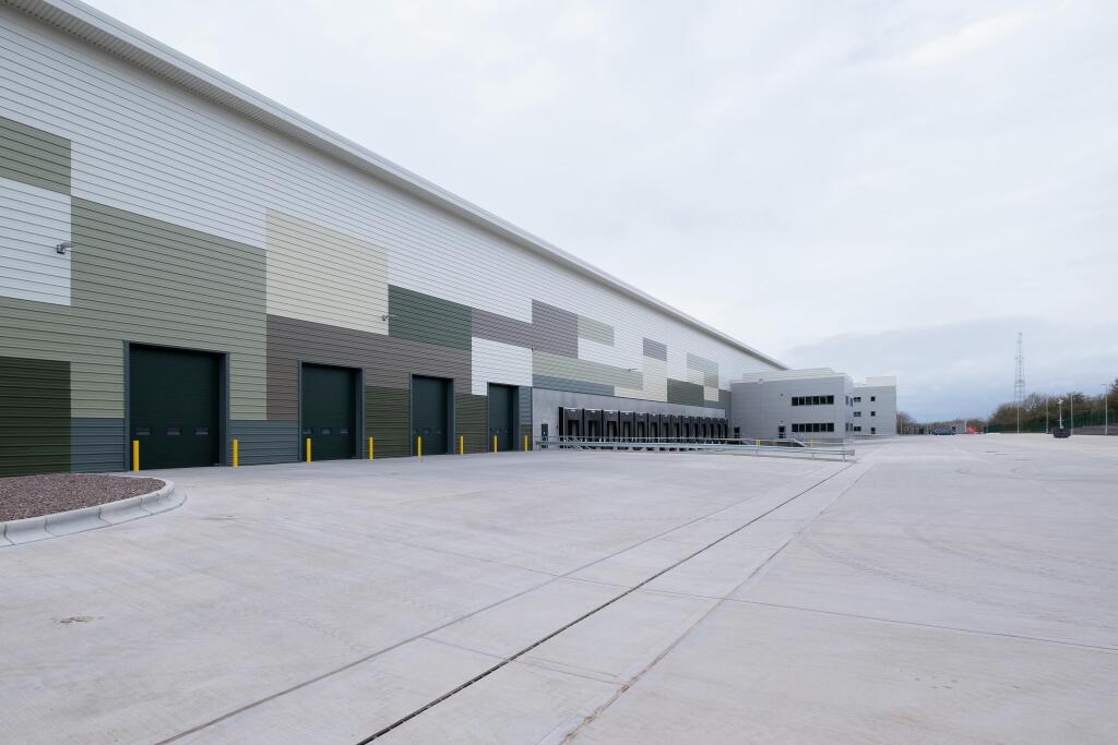 Redditch Gateway 4.jpg