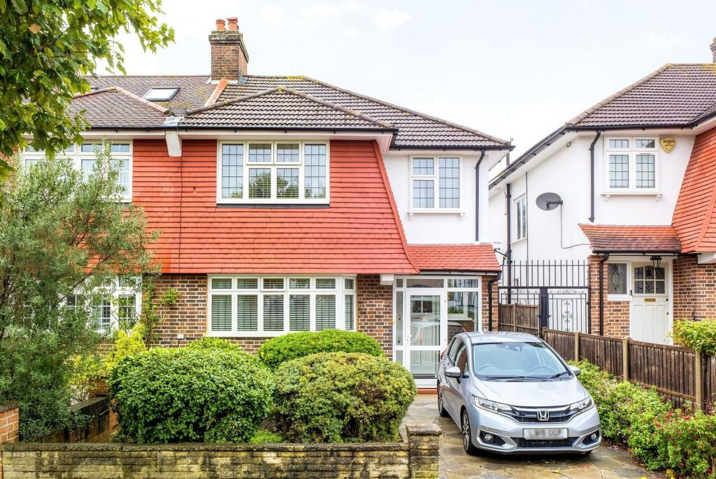 Main image of property: Gibsons Hill, London, SW16