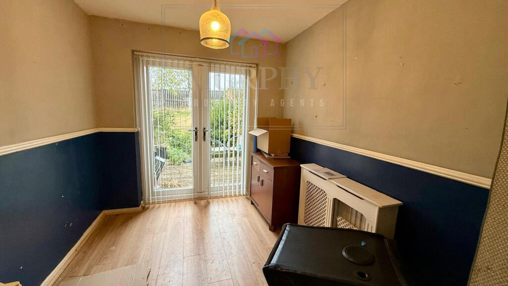 House in Wakefield, South Kirkby and Moorthorpe - More