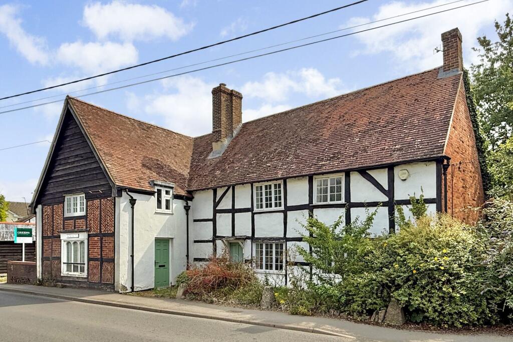 Main image of property: The Green, Grove