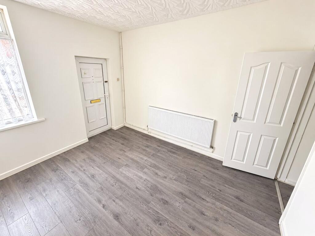House in Walsall - View 4