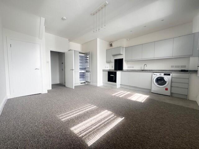 Apartment in Bath - View 2