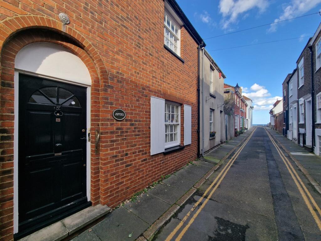 Main image of property: Exchange Street, Deal, CT14