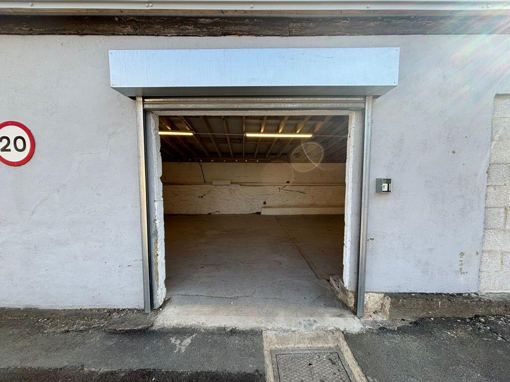 Storage Unit