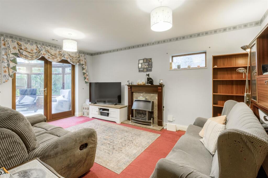 Pippin Close, Wellingborough - View 5