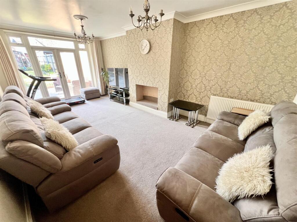 Additional image 4 of Heythrop Grove, Moseley, Birmingham