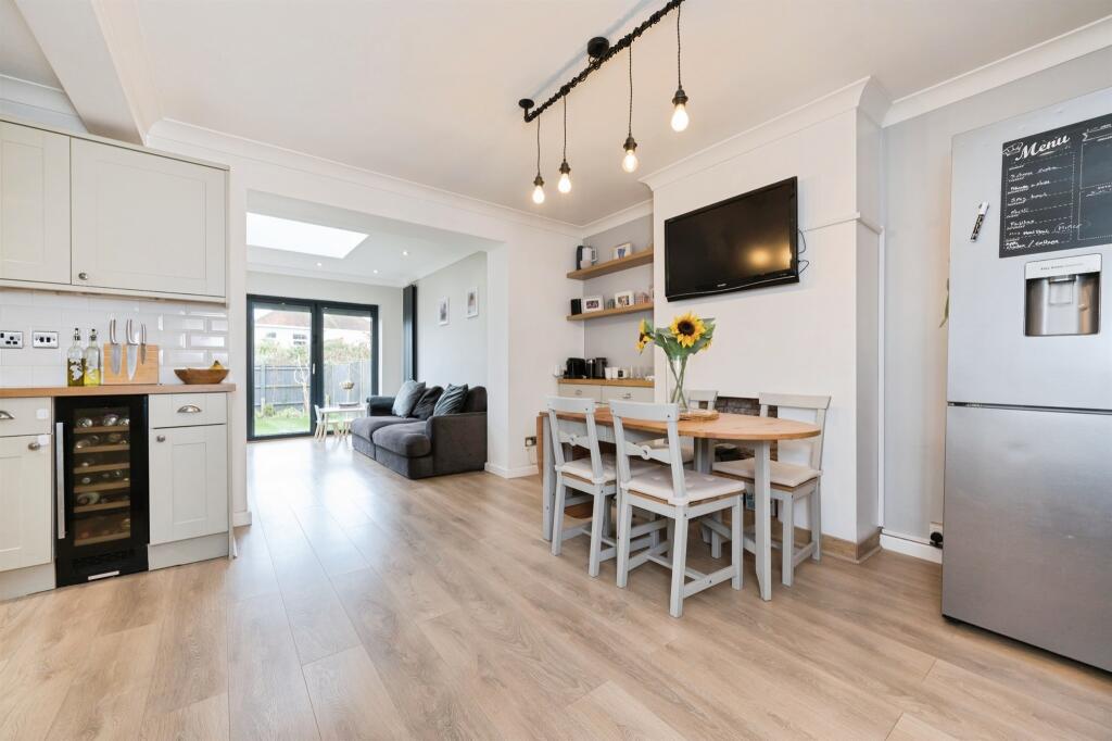 House in Southampton, Waterside Park, Woolston - View 3