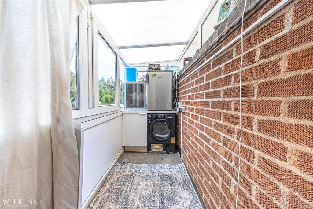 House in North Warwickshire, Hartshill - More