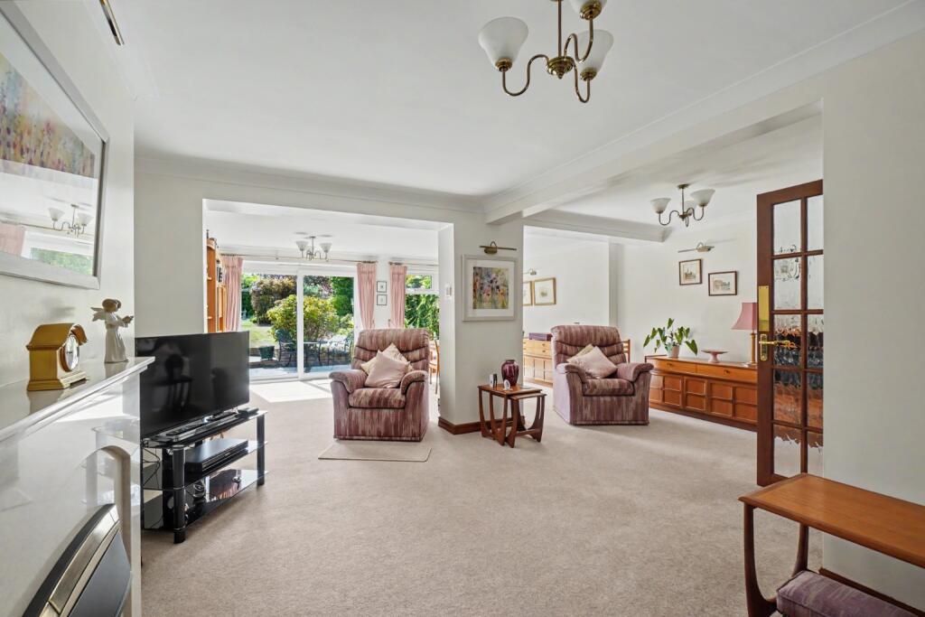 House in Gillingham, Medway - View 3