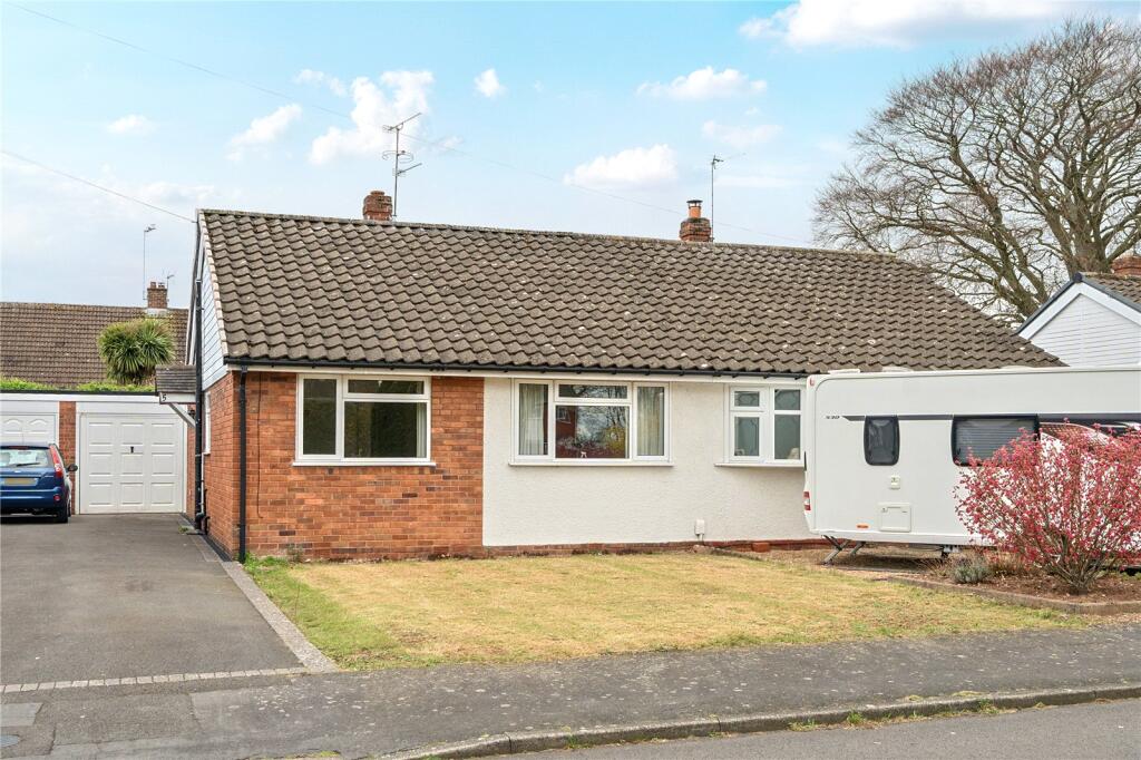 Main image of property: Snowdon Close, Kidderminster, Worcestershire