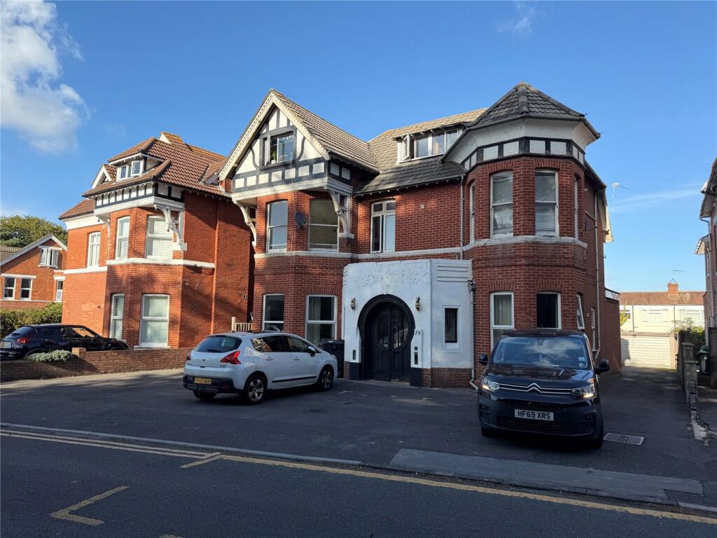 Alumhurst Road, Bournemouth, Dorset, BH4