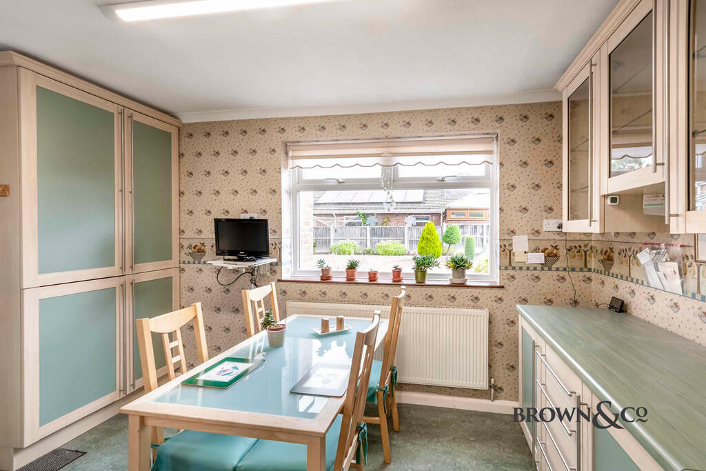 House in Doncaster - View 5