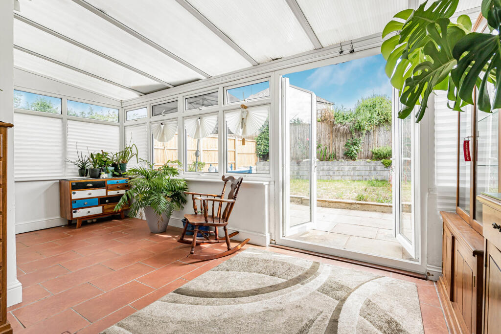 Portsmouth Road, Cobham, Surrey, KT11 - View 6
