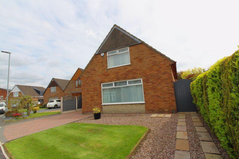 3-bed detached on Lakes Drive, Orrell, Wigan, £325,000