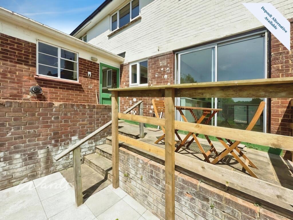 Main image of property: Cross Keys Bearsted ME14