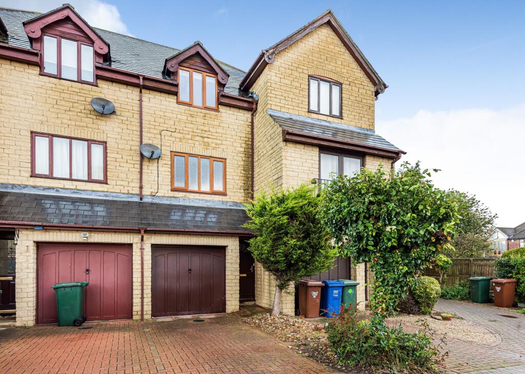 Main image of property: Victoria Court, Bicester, OX26