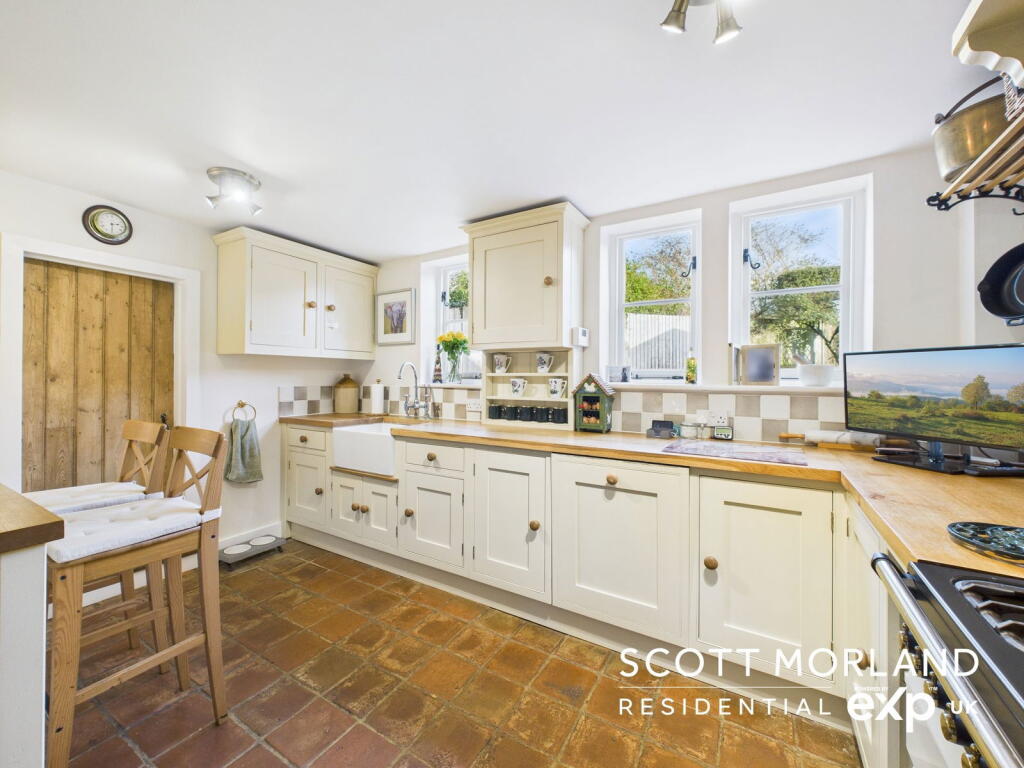 Milkingpen Lane, Old Basing, Basingstoke, RG24 7DD - View 4