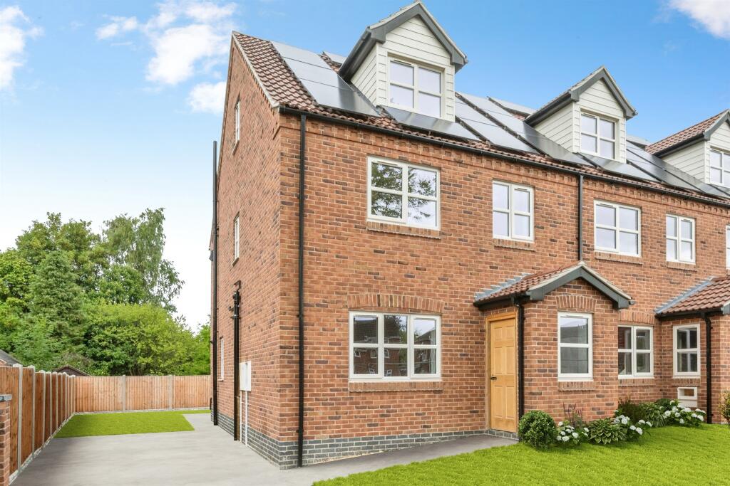 Main image of property: West Street, West Butterwick, Scunthorpe