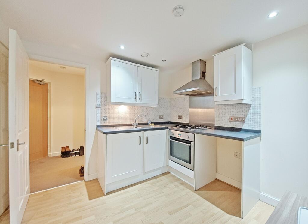Rayners Lane, The Turret, HA2 photo 3