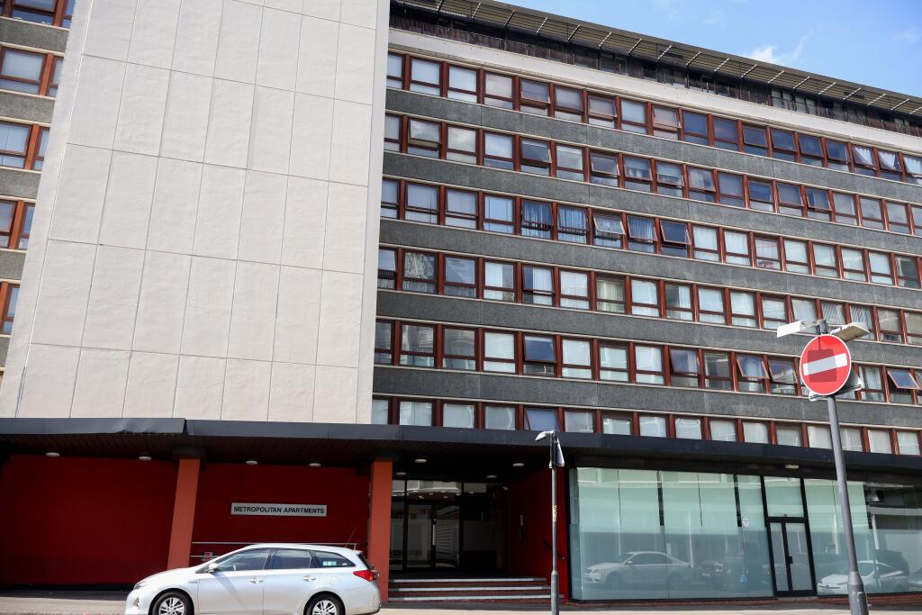 Main image of property: Metropolitan Apartments, Lee Circle, Leicester