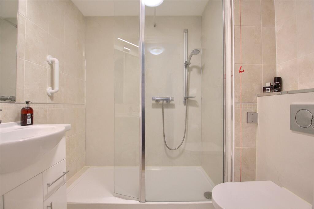 Apartment in Egglescliffe, Stockton-on-Tees - More