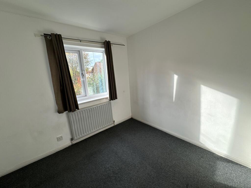 House in Northampton - More