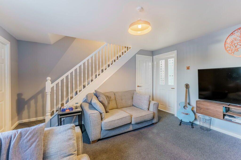 Carr Close, Hemingbrough, Selby photo 4